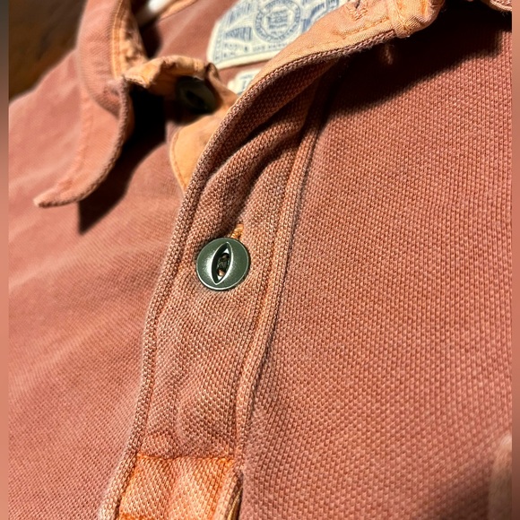 Large Lucky Brand polo style shirt - Picture 5 of 8